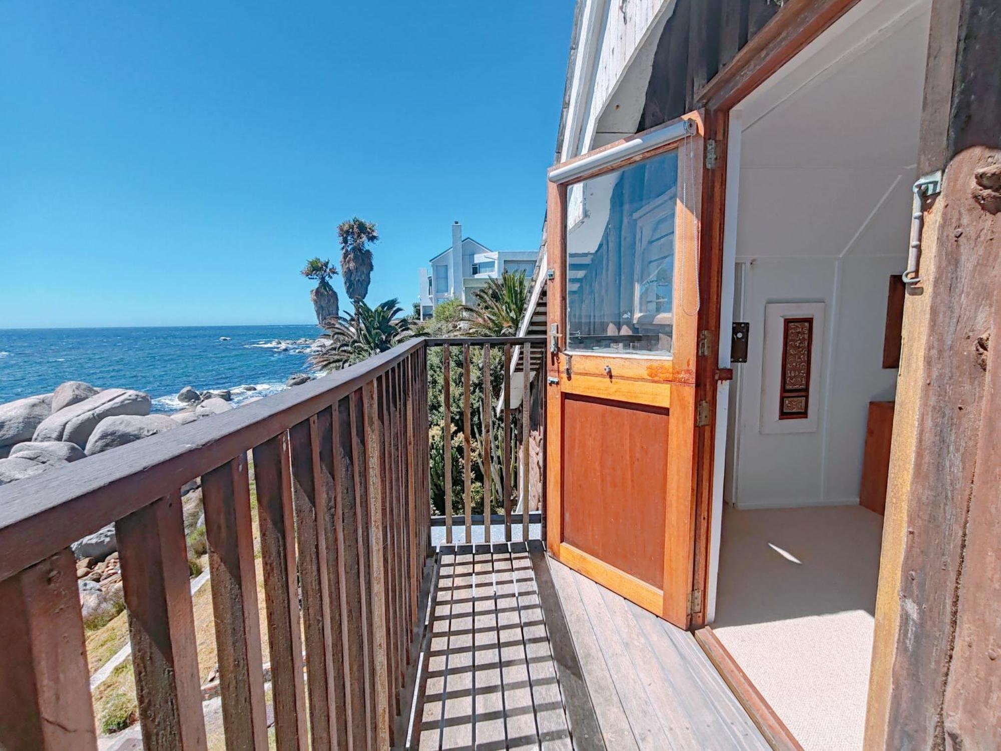 Timber's Ocean House Holiday home Simon's Town
