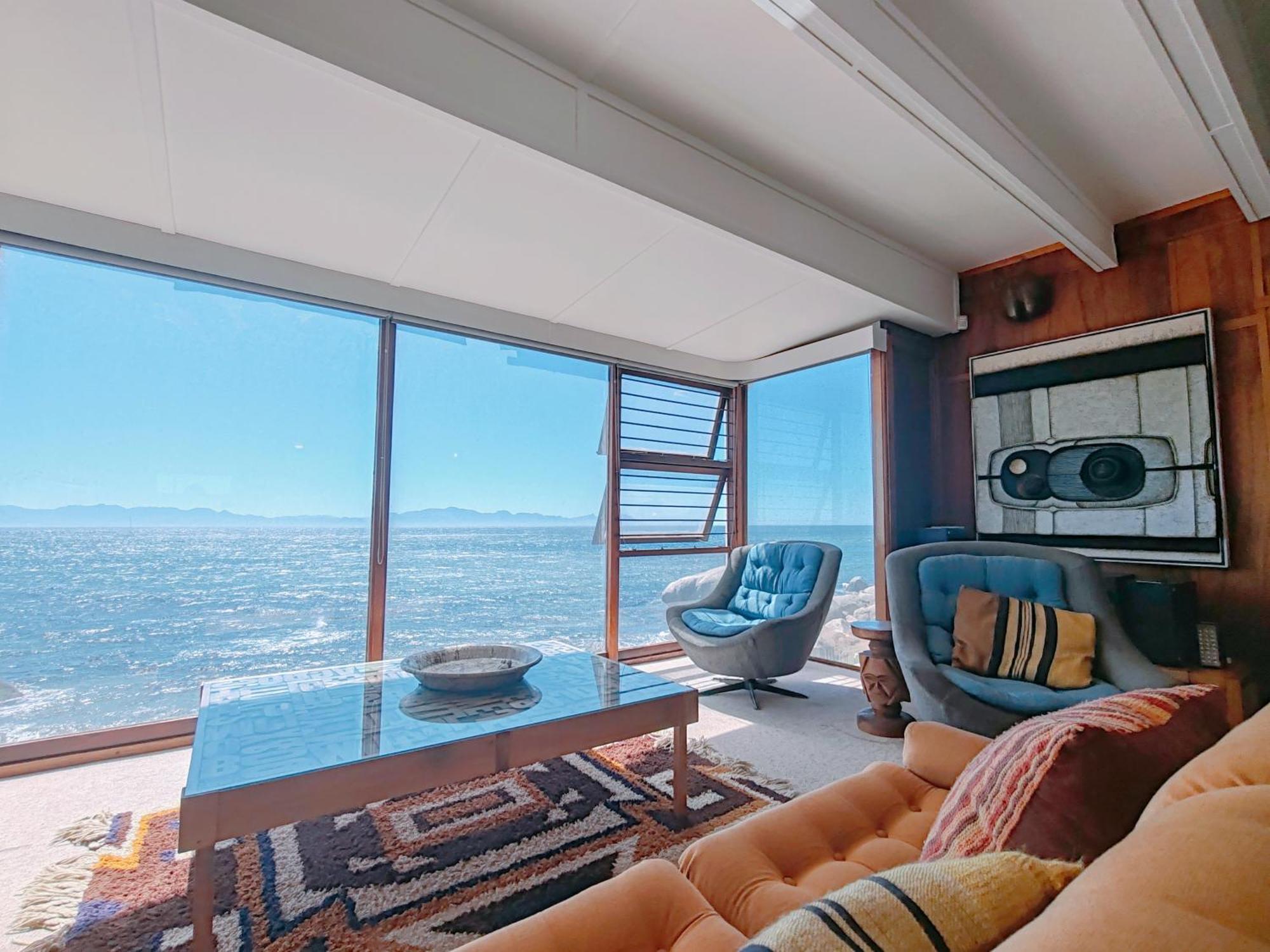 Timber's Ocean House * Simon's Town