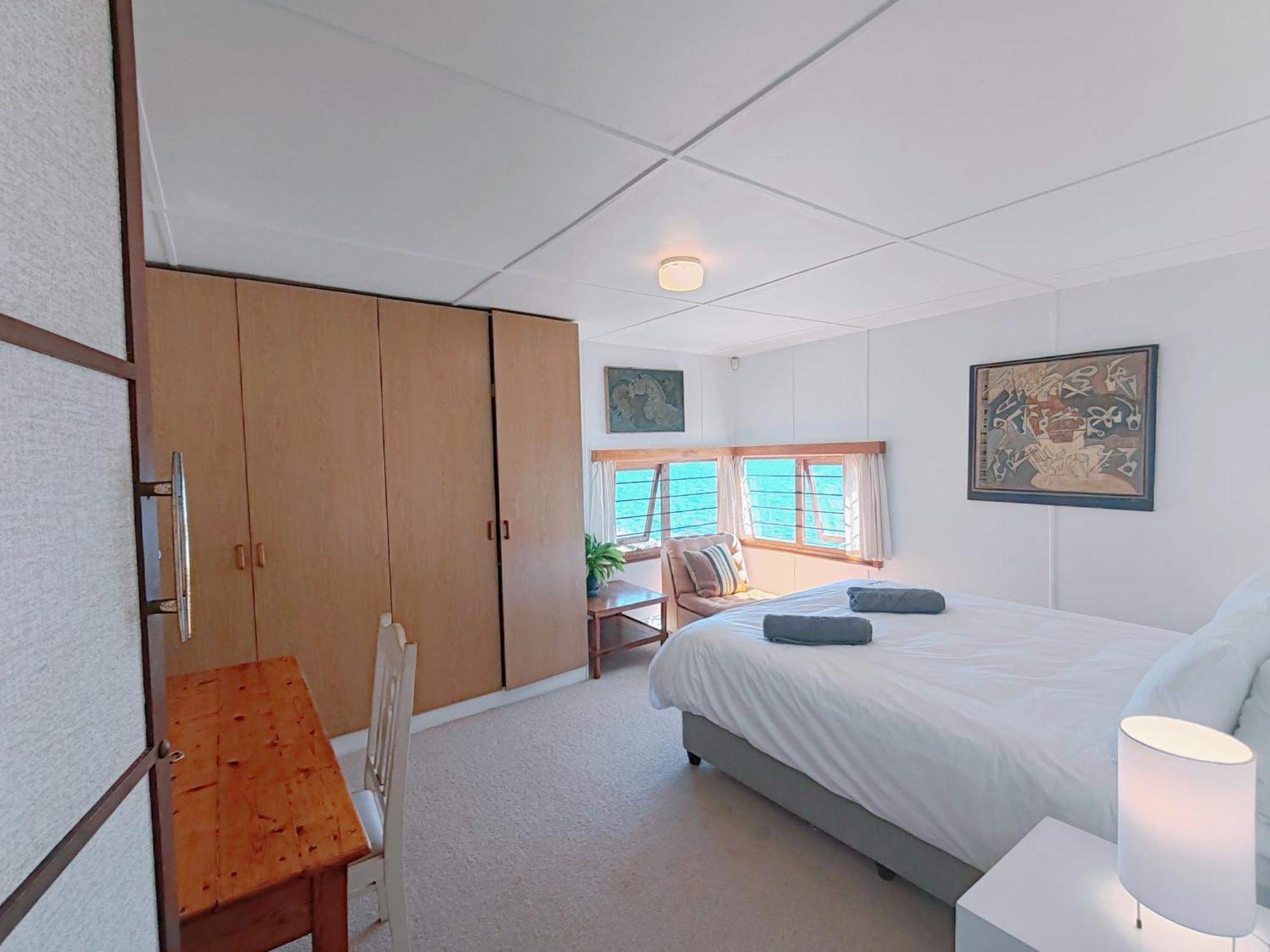 Holiday home Timber's Ocean House